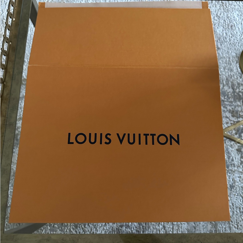 Louis Vuitton box cover